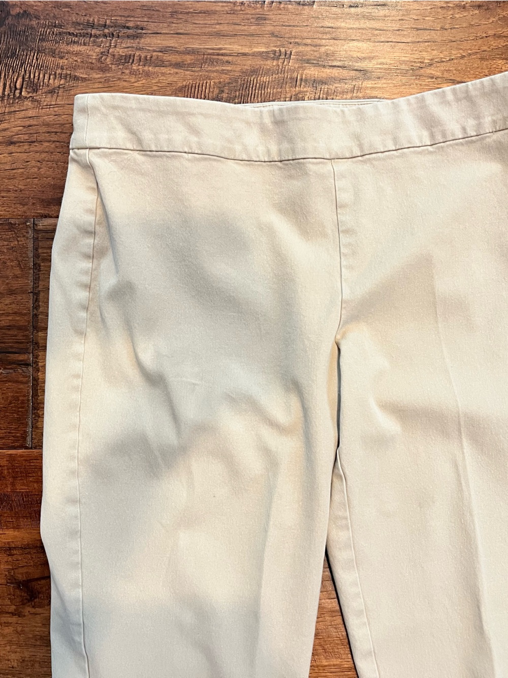 TALBOTS. WOMENS KAKHI SIGNATURE CASUAL PANTS SIZE 8. EXCELLENT! - Picture 3 of 7